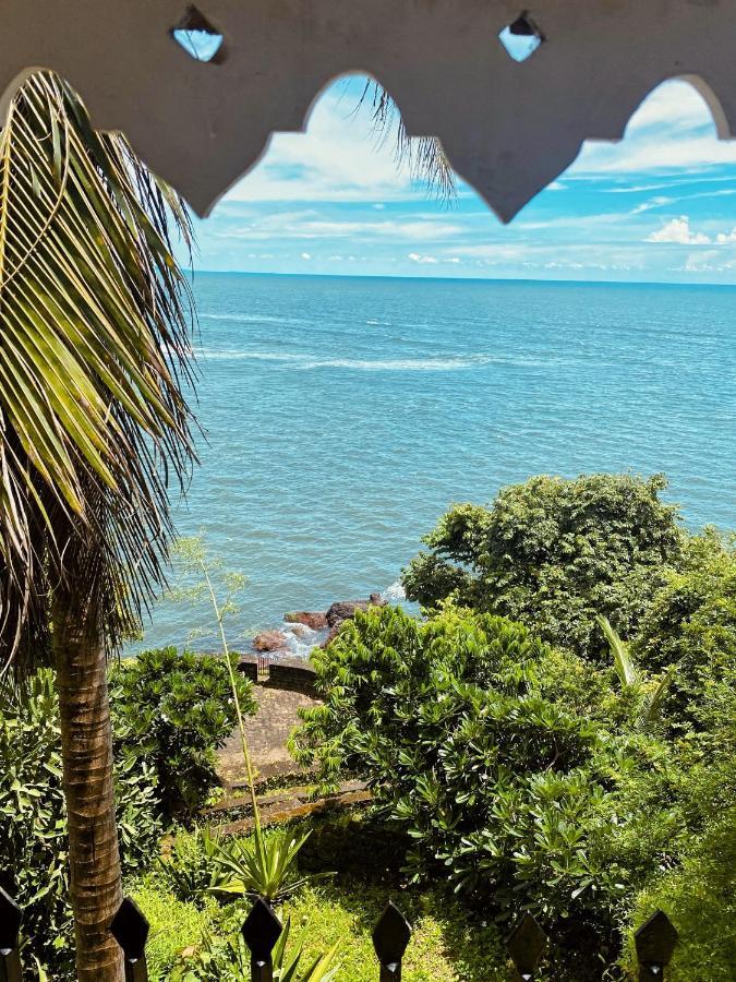 Fort Tiracol Heritage Hotel Arambol Esterno foto