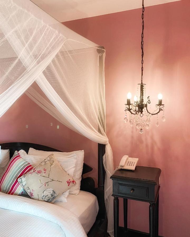 Fort Tiracol Heritage Hotel Arambol Esterno foto